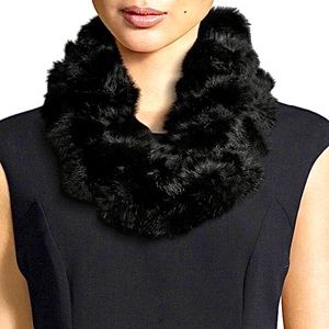 🔥NWT $365 ADRIENNE LANDAU BLACK GENUINE RABBIT FUR POM POM SCARF - SOLD OUT! 🔥
